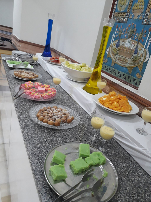 Отель не оправдывает уровня четвёрки.