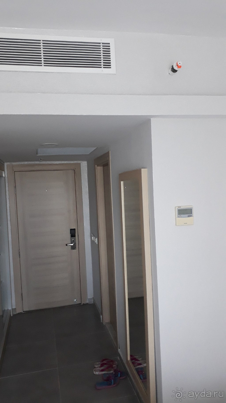 Отель не оправдывает уровня четвёрки.