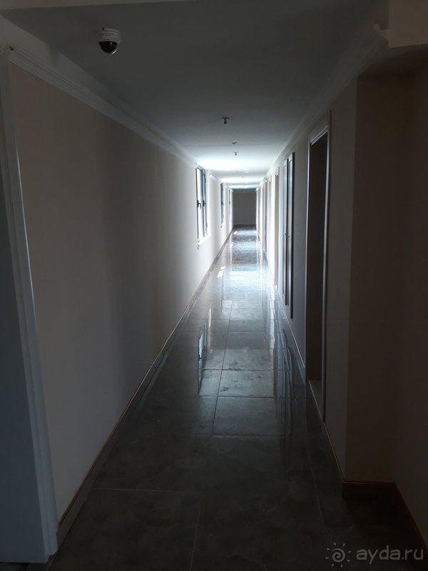 Отель не оправдывает уровня четвёрки.