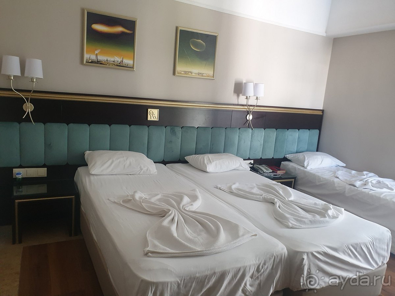 Royal Atlantis Spa & Resort