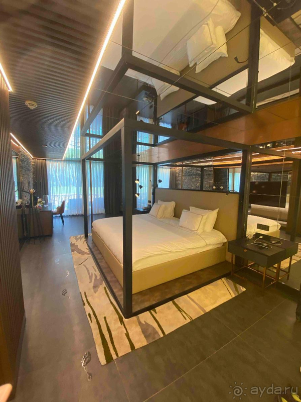 Новый, красивый, изысканный отель