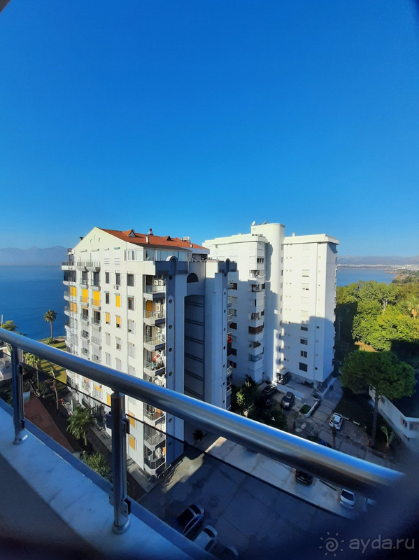 Отель на твердую четверку