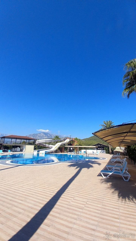 Бюджетный отель Seker Resort