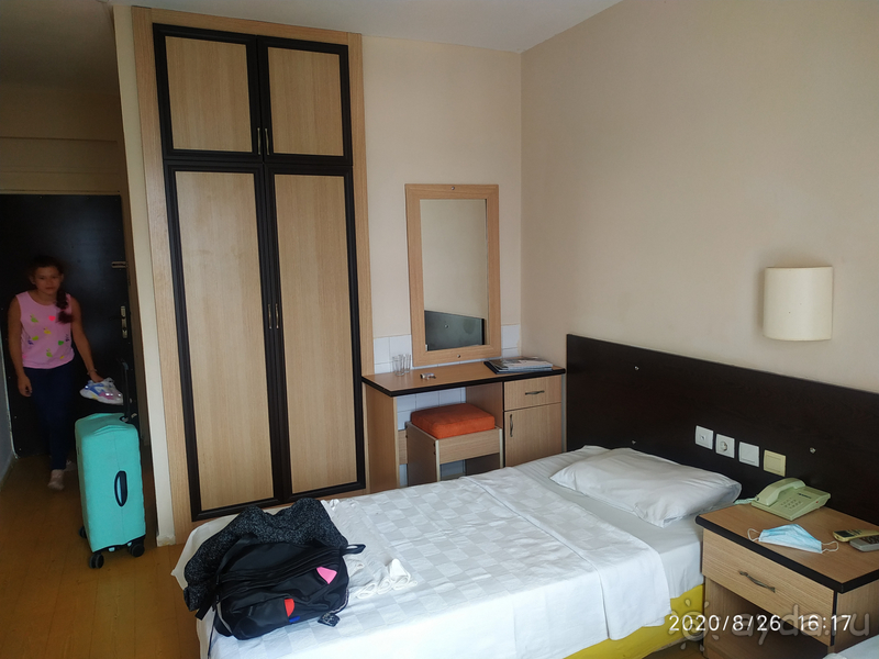 Скромный отель с прекрасным расположением