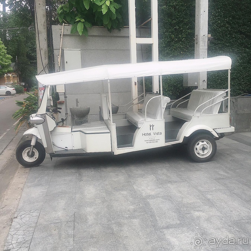 Скромно, спокойно и уютно...