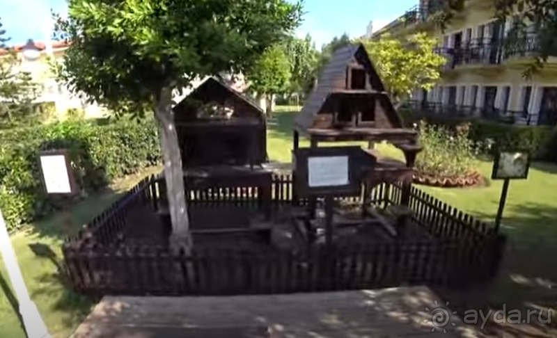 Наш шикарный отдых ничем не испортишь.