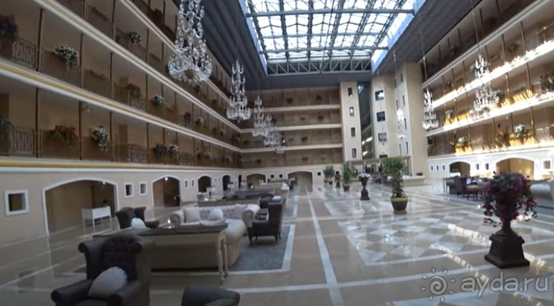 Наш шикарный отдых ничем не испортишь.