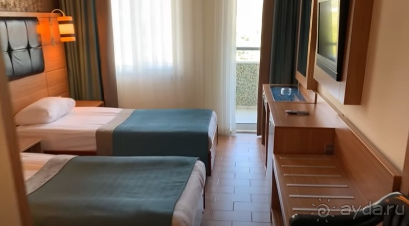 Отель по-домашнему уютный, и детям есть чем заняться.