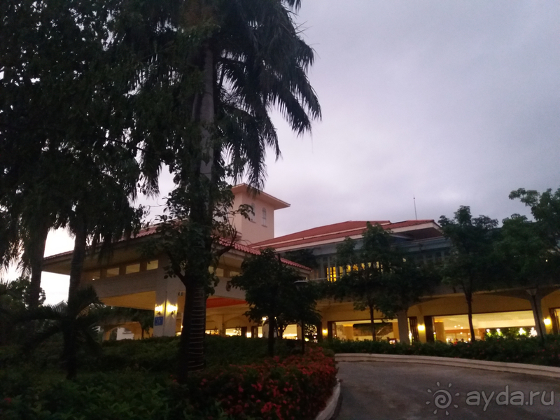 Отдых на острове Хайнань Китай   отель Resort Colden Palm Стеклянный мост  Янода