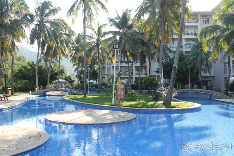 Отдых на острове Хайнань Китай   отель Resort Colden Palm Стеклянный мост  Янода