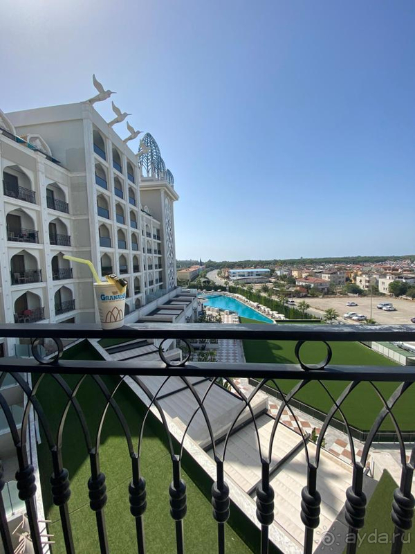 Для тех, кто не любит выходить за территорию отеля