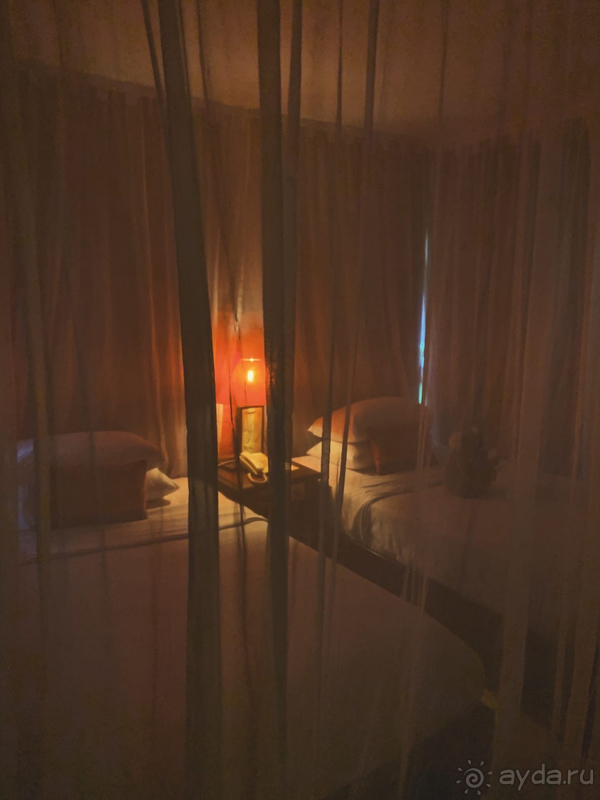 Отдых в живописном, уединенном отеле, выполненном в этническом стиле. 