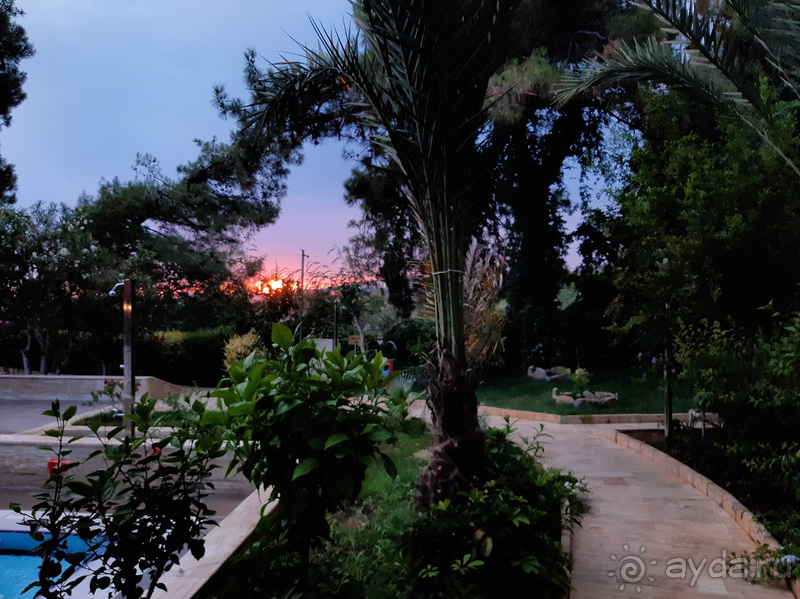 КРАСИВАЯ БЮДЖЕТНАЯ ЧЕТВЕРКА КРАСИВАЯ БЮДЖЕТНАЯ ЧЕТВЕРКА