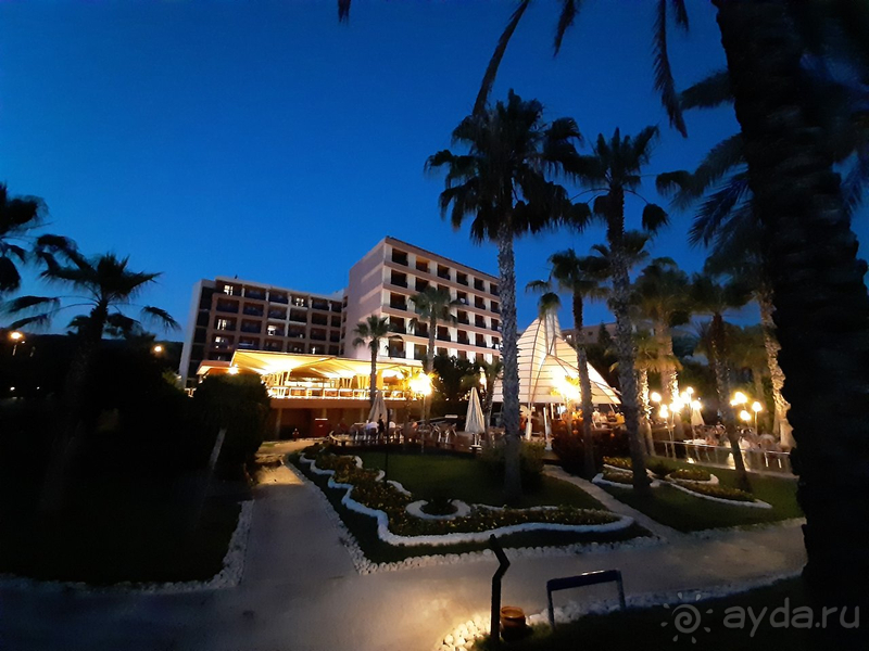 КРАСИВАЯ БЮДЖЕТНАЯ ЧЕТВЕРКА КРАСИВАЯ БЮДЖЕТНАЯ ЧЕТВЕРКА