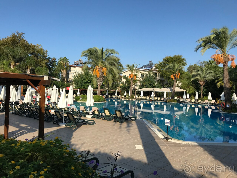 Очень достойный отель с некоторыми особенностями