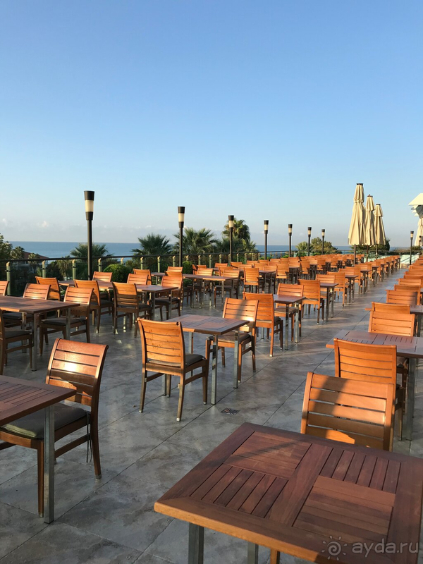 Очень достойный отель с некоторыми особенностями