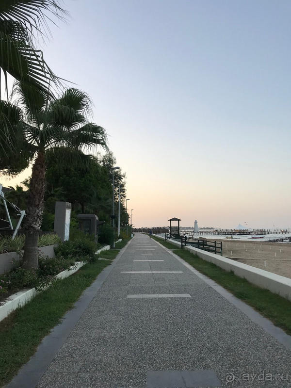 Очень достойный отель с некоторыми особенностями