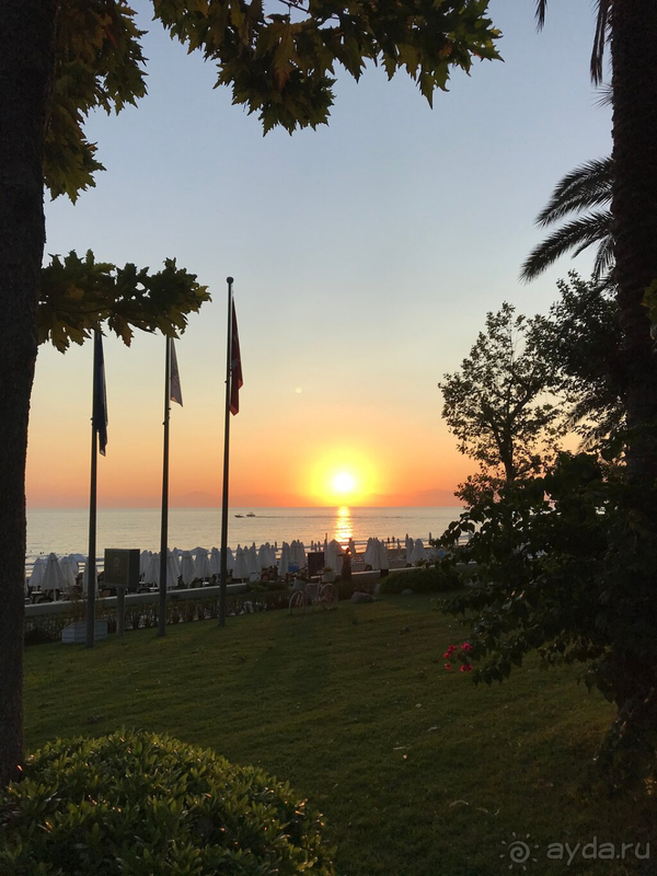 Очень достойный отель с некоторыми особенностями