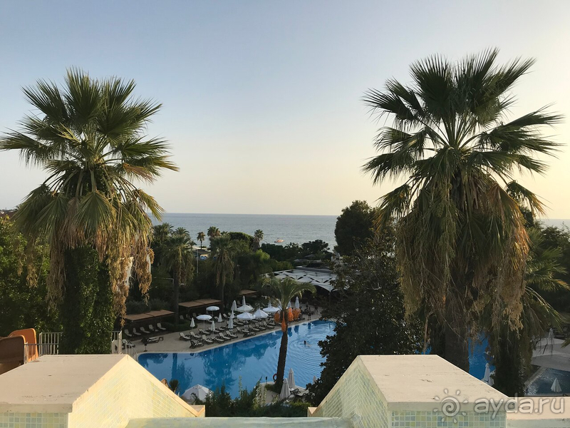 Очень достойный отель с некоторыми особенностями