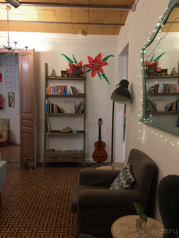 Потрясающий хостел в самом центре Барселоны! 