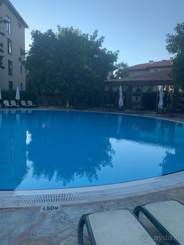 Порекомендовала бы я его своим друзьям ? Наверное нет