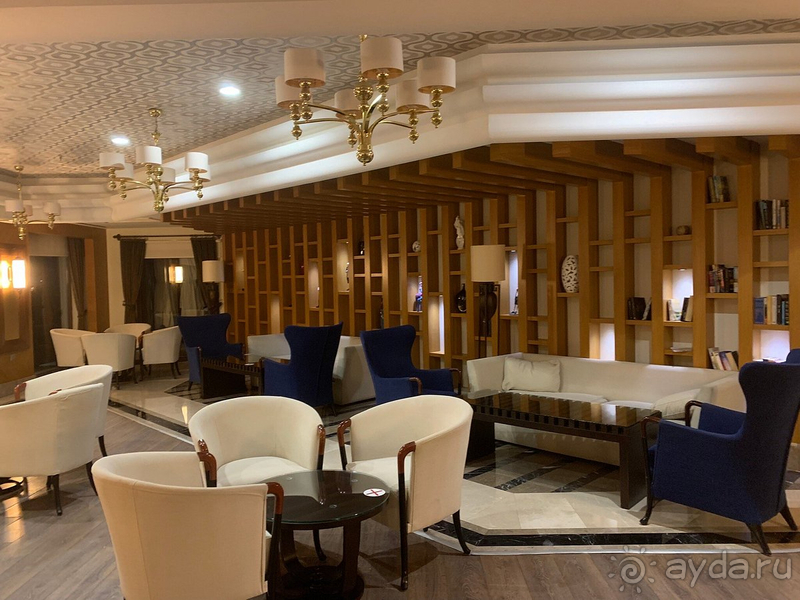 Порекомендовала бы я его своим друзьям ? Наверное нет