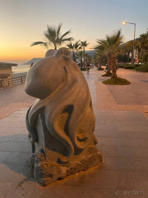 Если вы сомневаетесь стоит ли ехать в октябре в Турцию то скажу, что однозначно да!