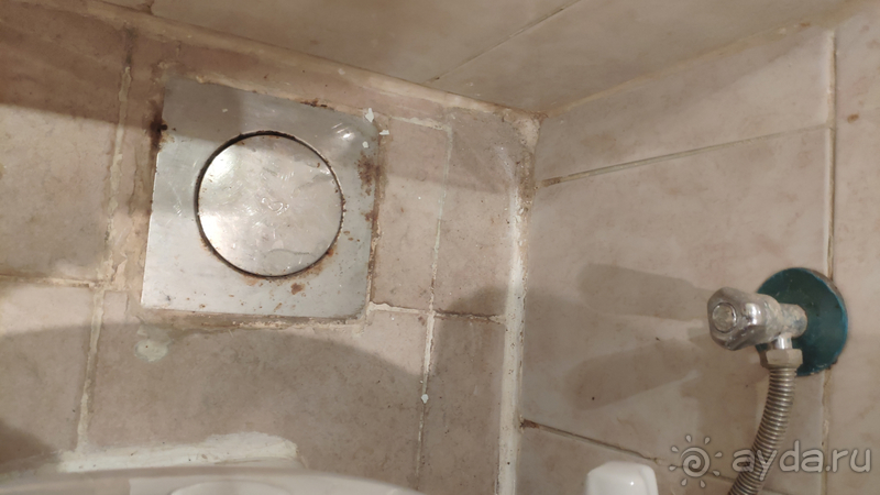 Ужасный старый грязный отель