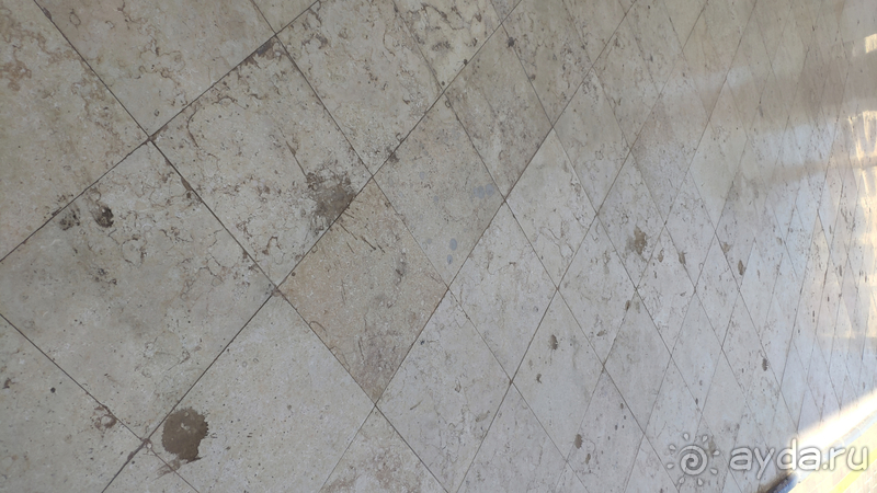 Ужасный старый грязный отель