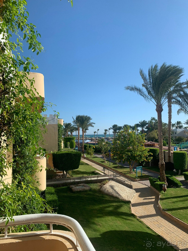 Атмосфера приятная я бы вернулась туда 100% 