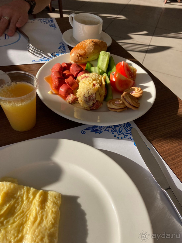 Отель был перегружен