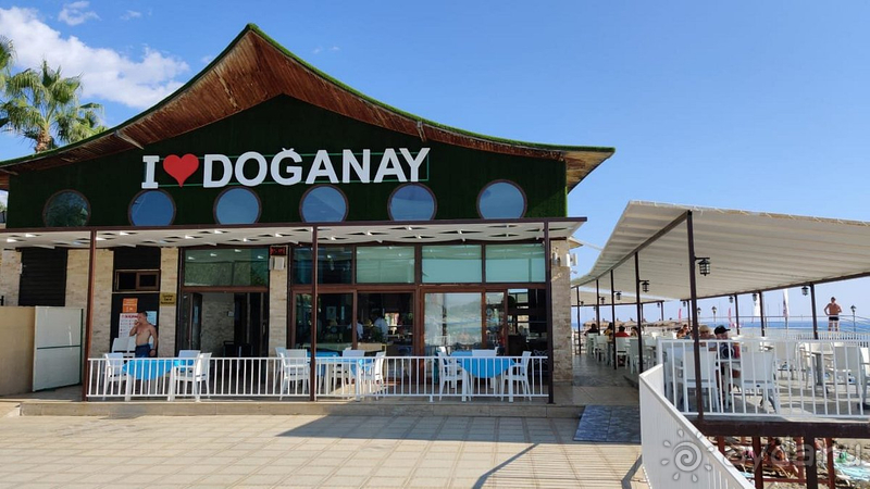 Отель неплохой.