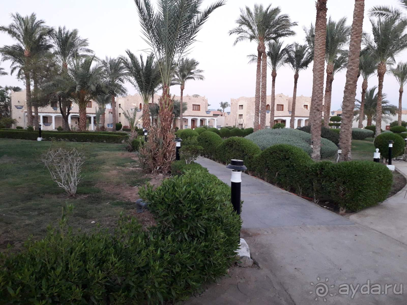 Бюджетный отель со скромным аквапарком