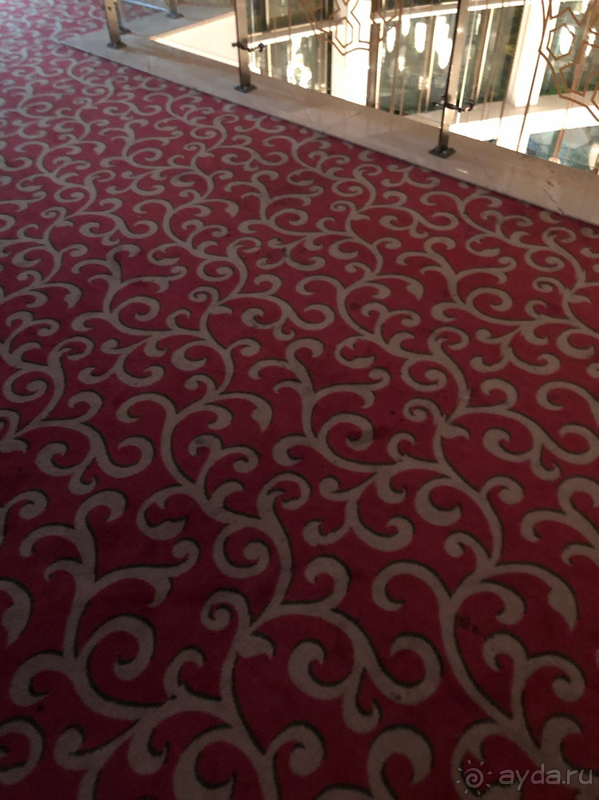 Отель вообще не 5 звёзд как заявлено.