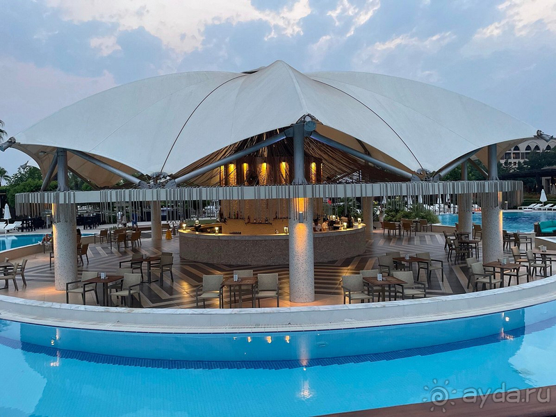 Прекрасный Kaya Palazzo Golf Resort