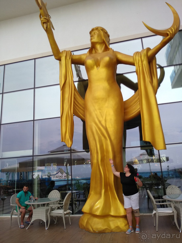 Отличный отдых в Azura Deluxe Resort & Spa 