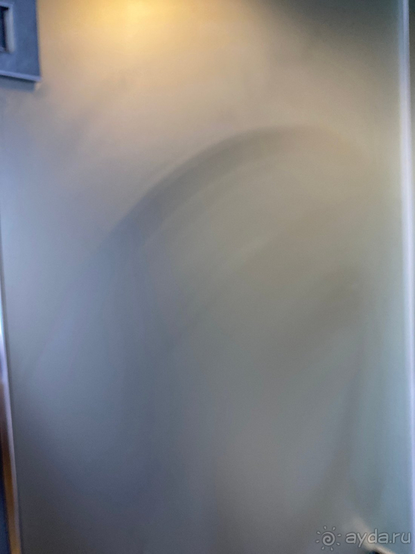 С виду красивый и необычный отель, но на этом все!