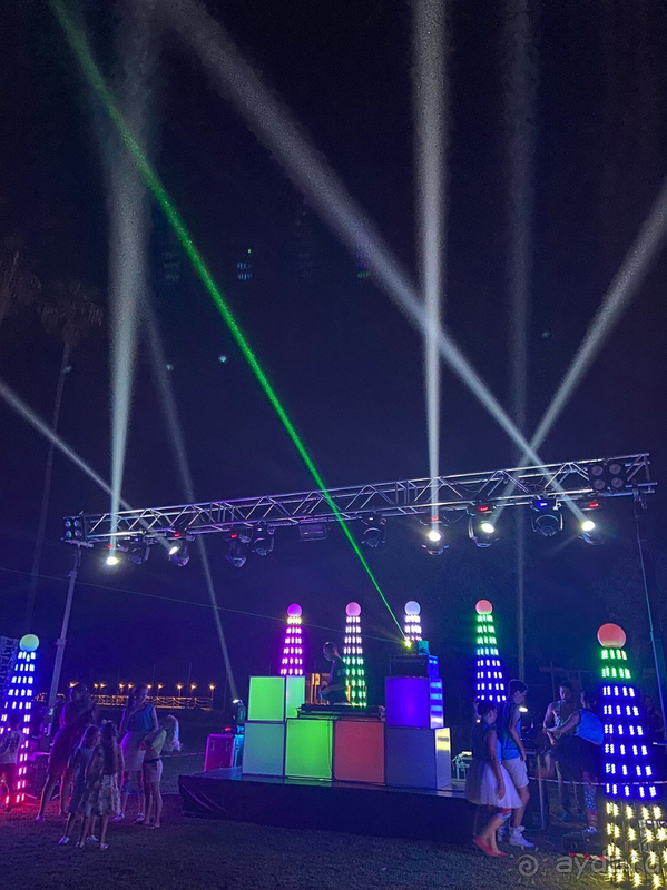 Отель на твёрдую четверку.