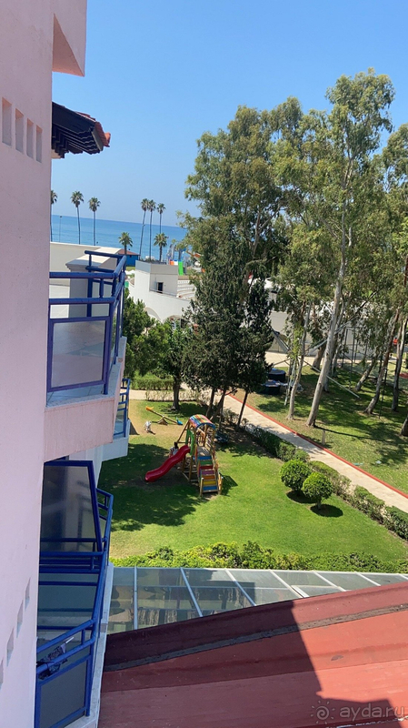 Отель на твёрдую четверку.