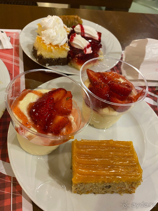 Отель отлично подходит для отдыха с детьми.