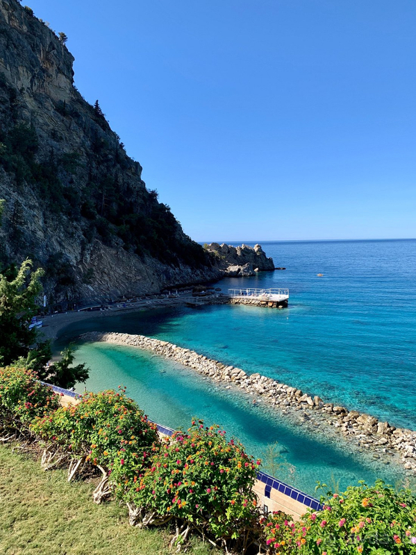 Отдыхом довольны, вернулись бы снова.