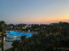 фото Seven Seas Hotel Life