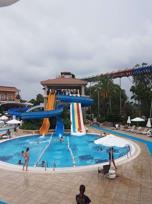 Хороший отель, на твердую четверку