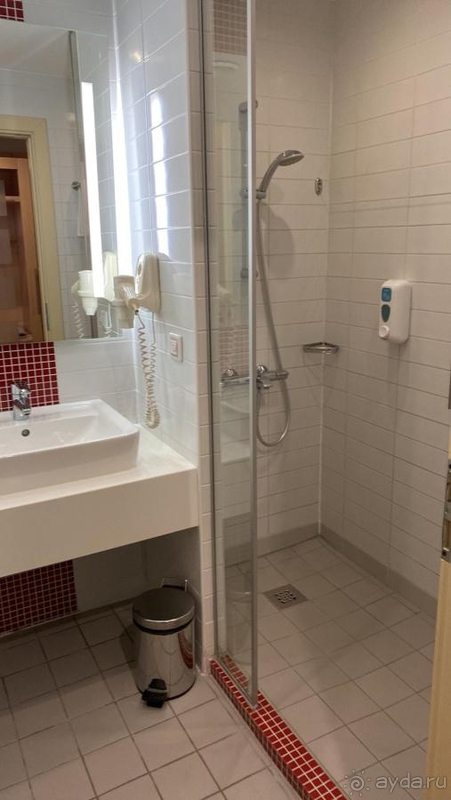 Любая проблема решалась мгновенно. 