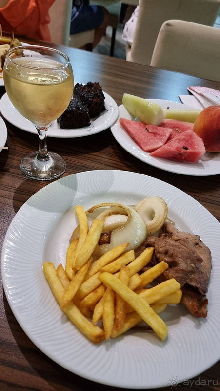 Несмотря на незначительные минусы, отель понравился.