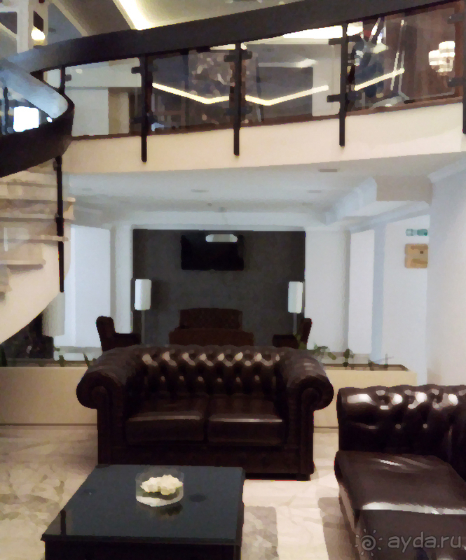 Хороший отель, соответствует своим четырем звездам