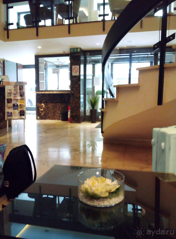 Хороший отель, соответствует своим четырем звездам