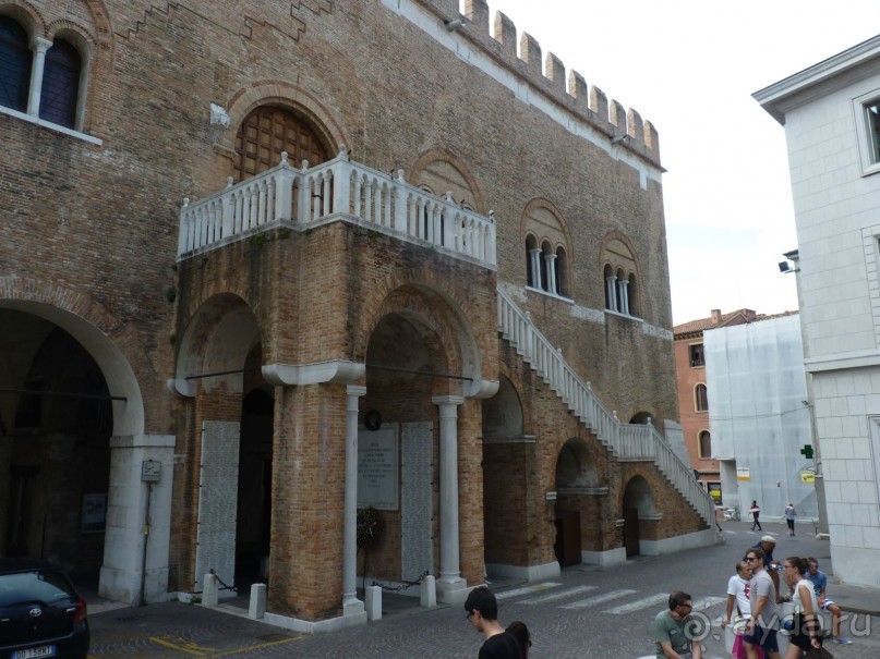 неожиданный Тревизо, называют его маленькой Венецией