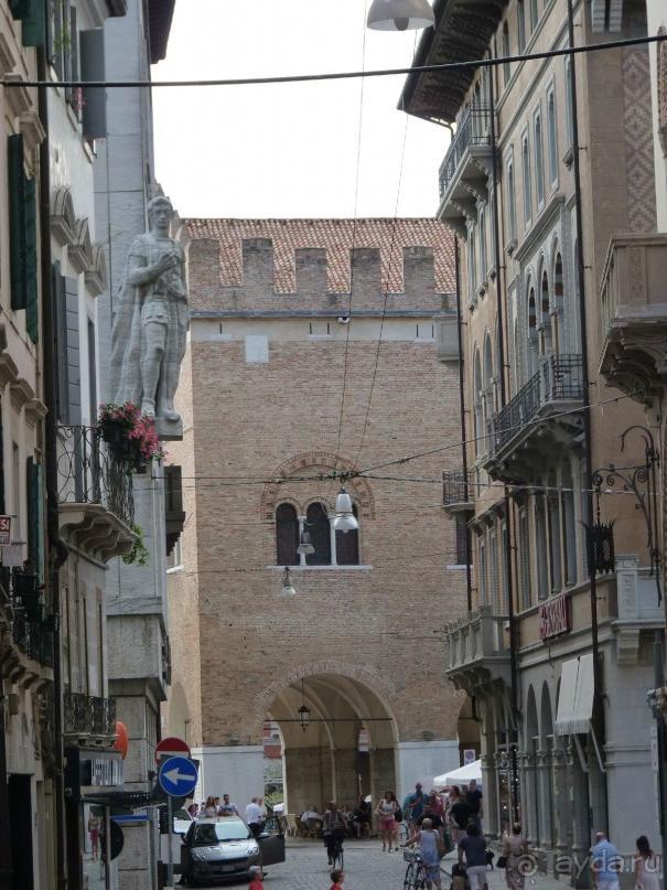 неожиданный Тревизо, называют его маленькой Венецией