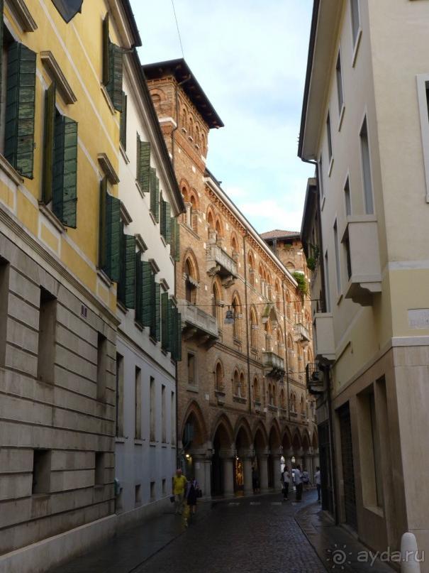 неожиданный Тревизо, называют его маленькой Венецией